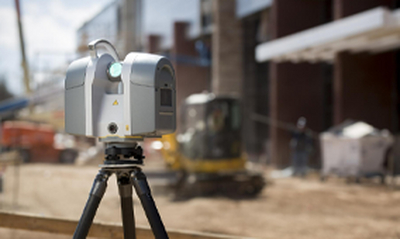 三維激光掃描儀的結構通常包括哪些組成部分？